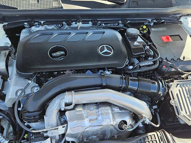 Used 2025 Mercedes-Benz CLA 250 image 24