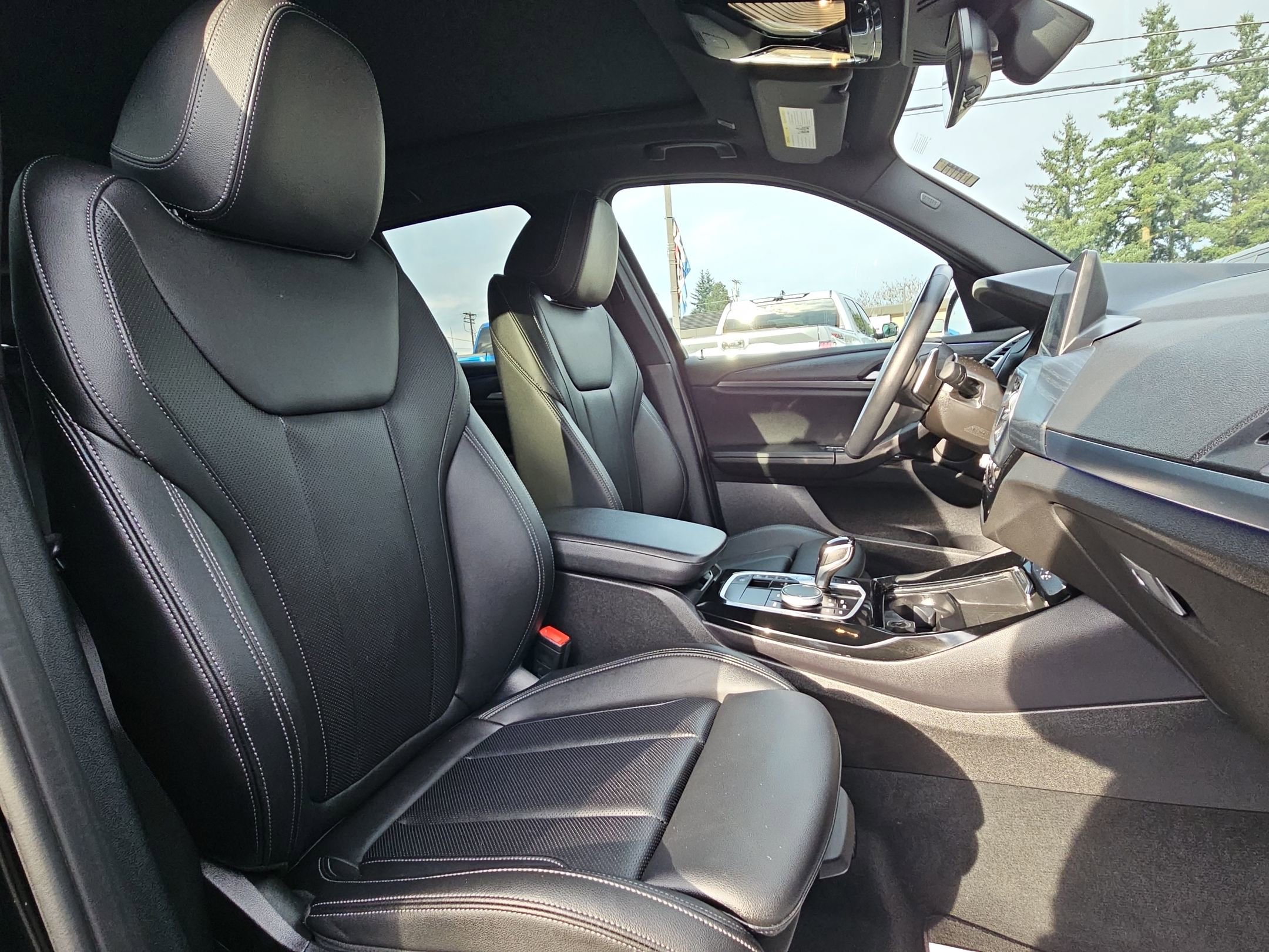 Used 2024 BMW X3 xDrive30i w/ Convenience Package image 30