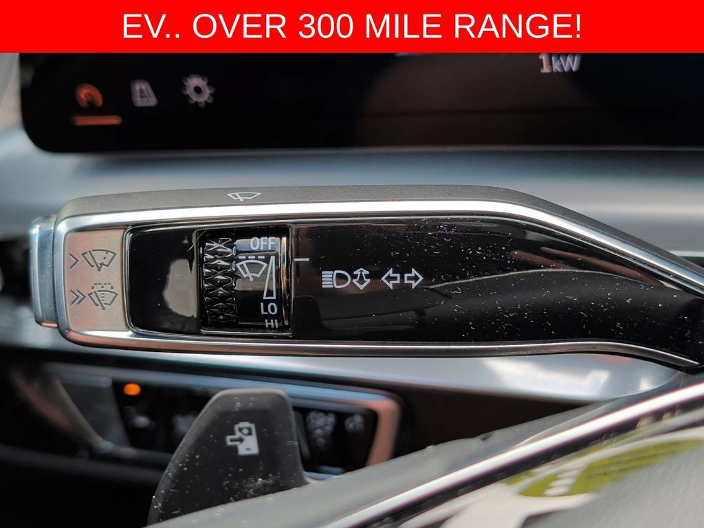 Used 2024 Cadillac Lyriq Luxury w/ LPO, Floor Liner Package AWD/4WD image 42