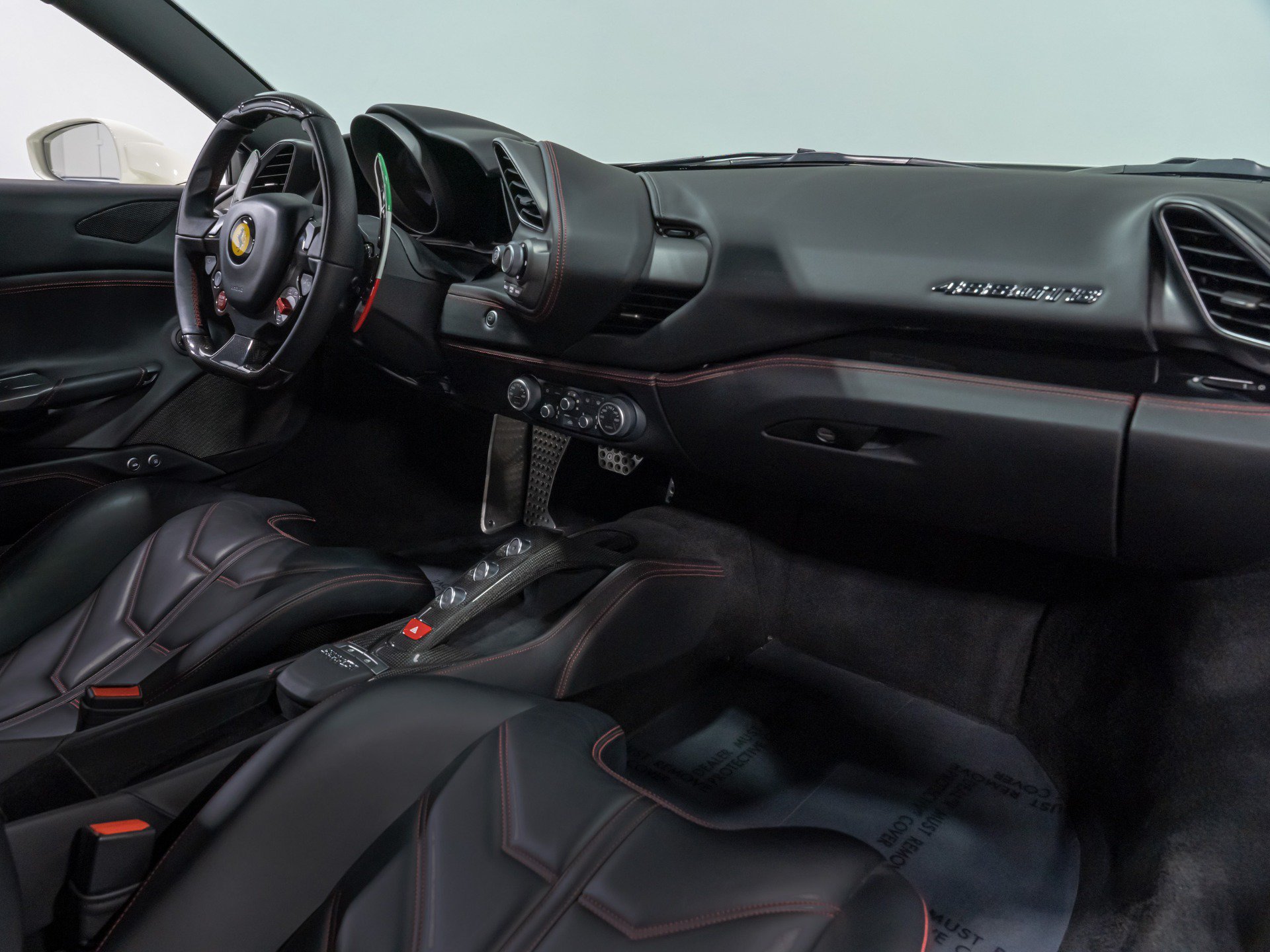 Used 2016 Ferrari 488 GTB RWD image 69