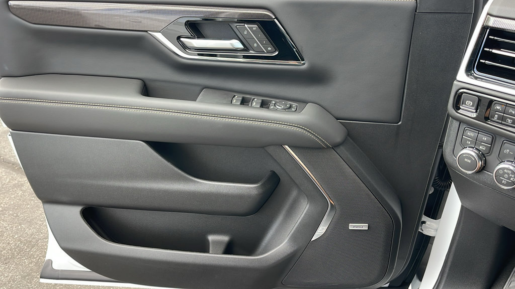 New 2026 GMC Yukon XL Elevation AWD/4WD image 23