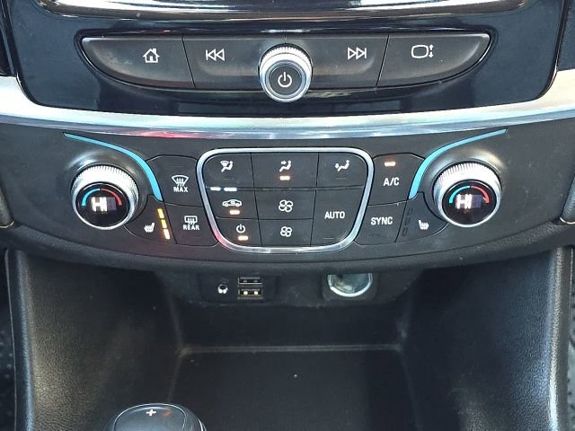 Used 2020 Chevrolet Traverse RS w/ LPO, Floor Liner Package image 40