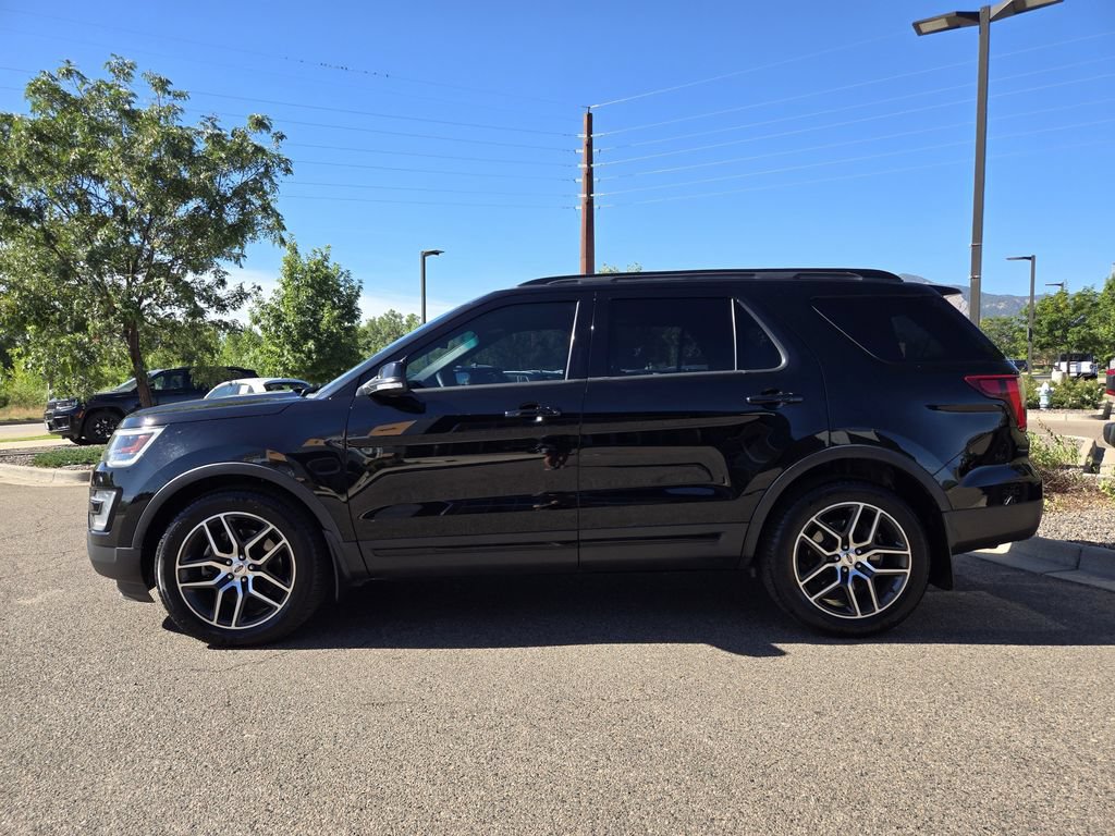 Used 2016 Ford Explorer Sport w/ Equipment Group 401A AWD/4WD image 8
