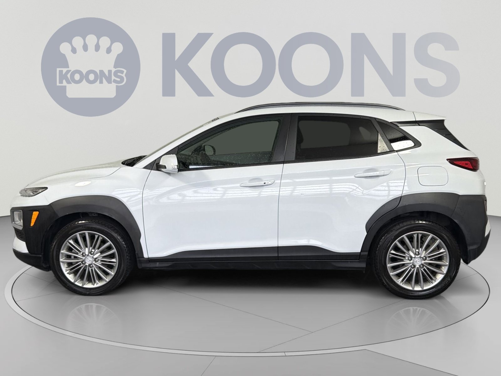 Used 2021 Hyundai Kona SEL FWD image 2