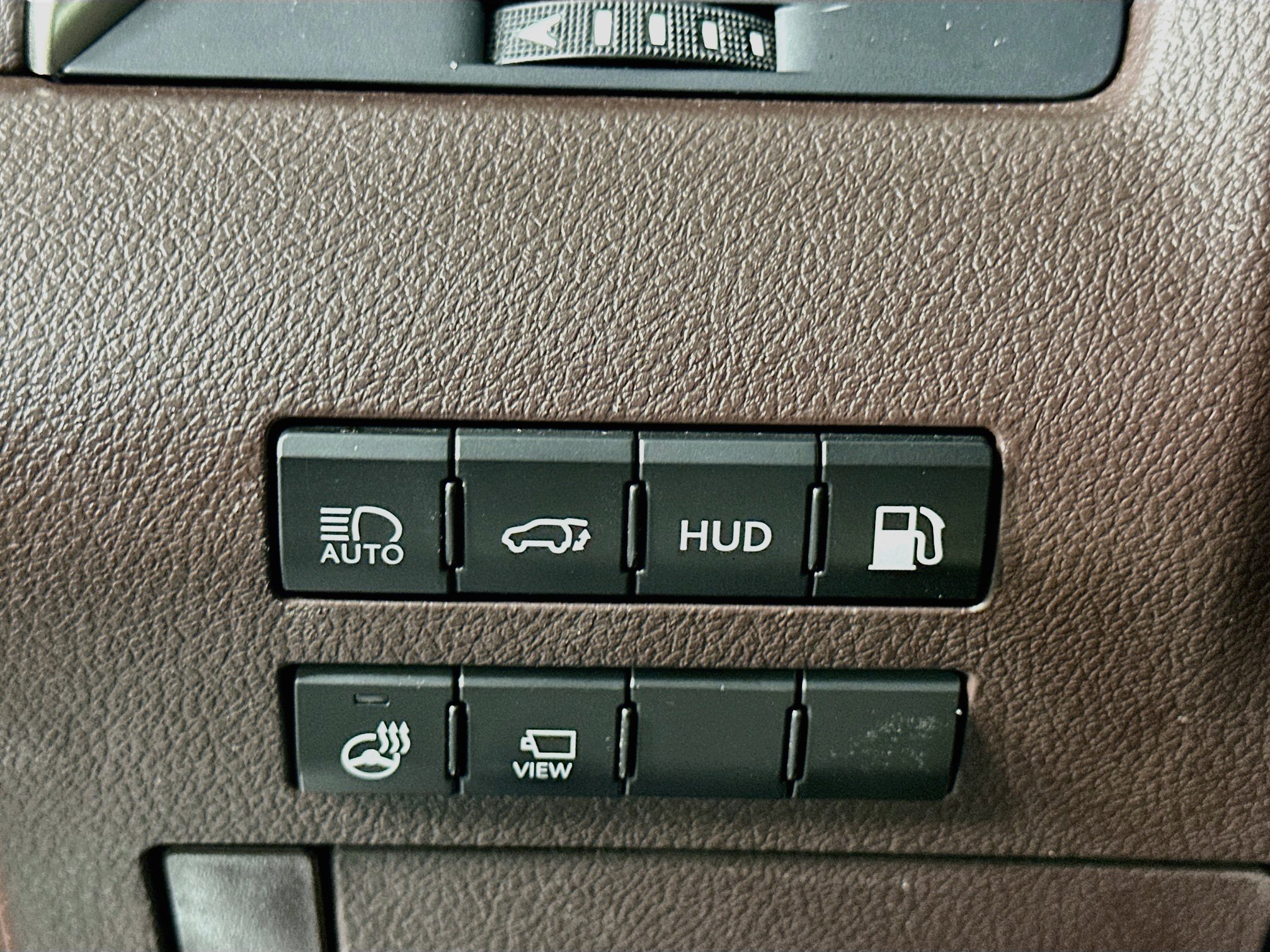 Used 2017 Lexus RX 450h AWD w/ Luxury Package image 17
