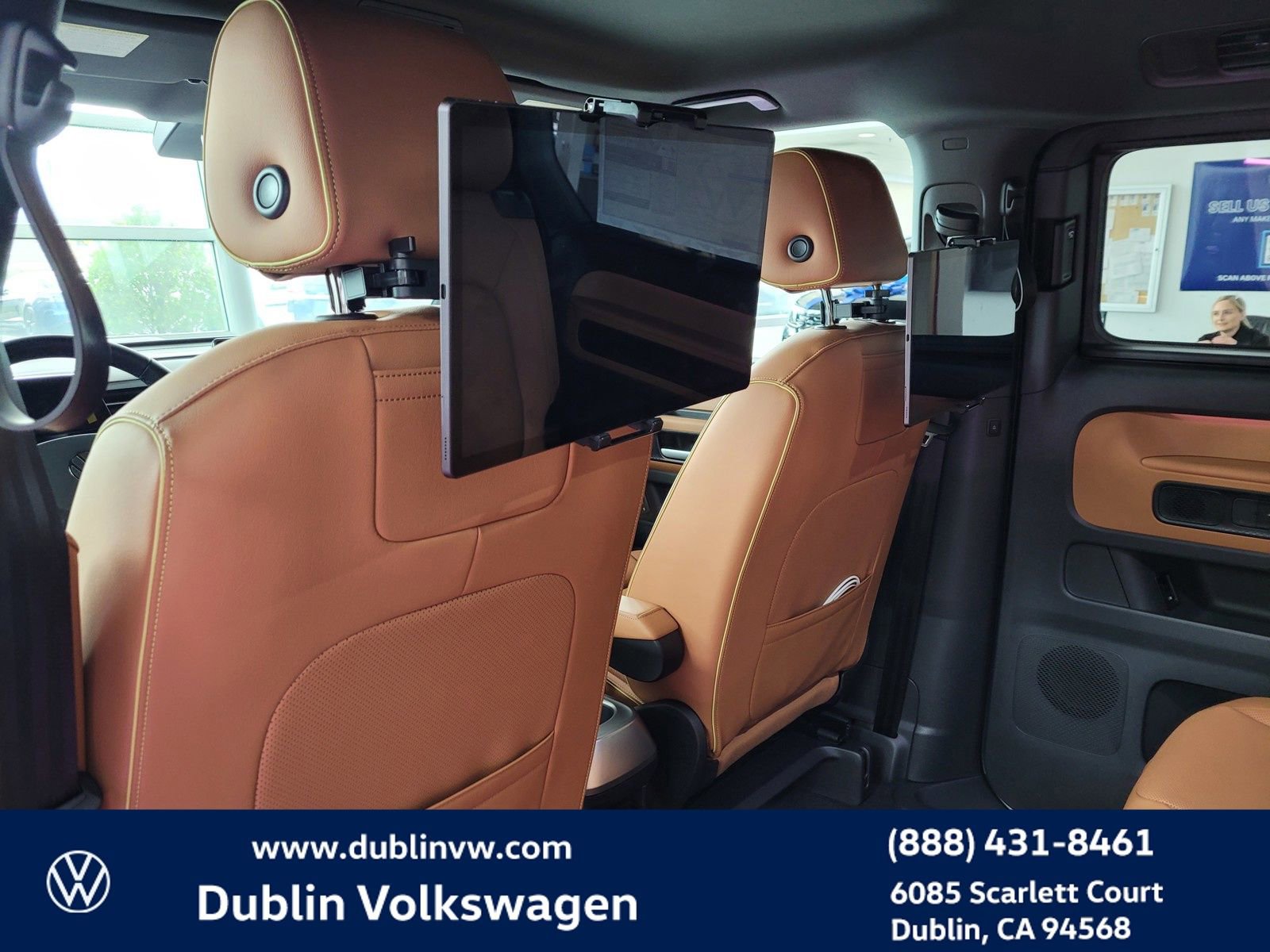 New 2025 Volkswagen ID. Buzz Pro S image 11