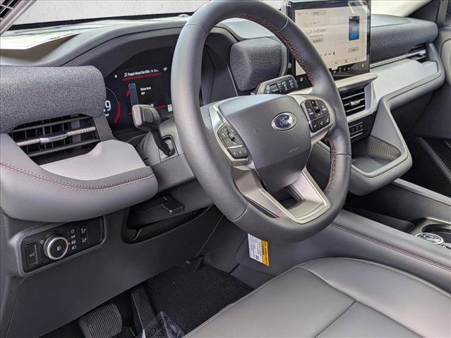 New 2026 Ford Explorer Active w/ Active Comfort Package image 3