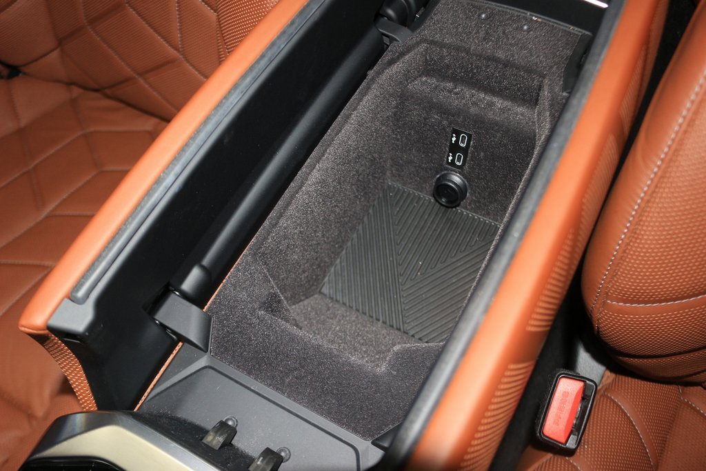 Used 2023 BMW 760i xDrive 760i xDrive image 28