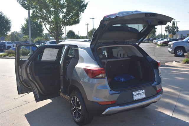 New 2026 Chevrolet TrailBlazer LT w/ Convenience Package image 17