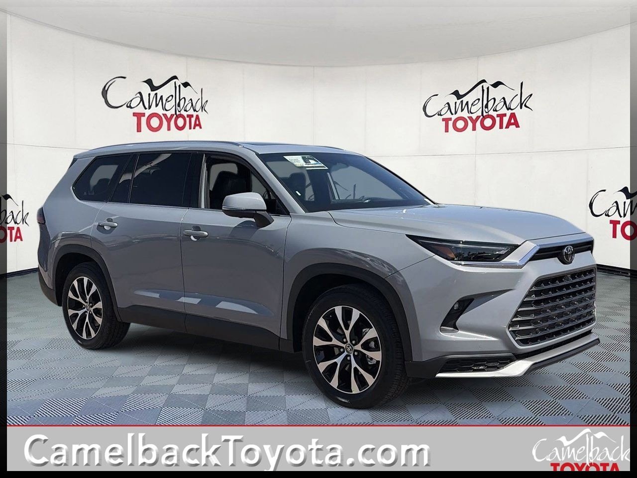 New 2026 Toyota Grand Highlander AWD Hybrid image 1