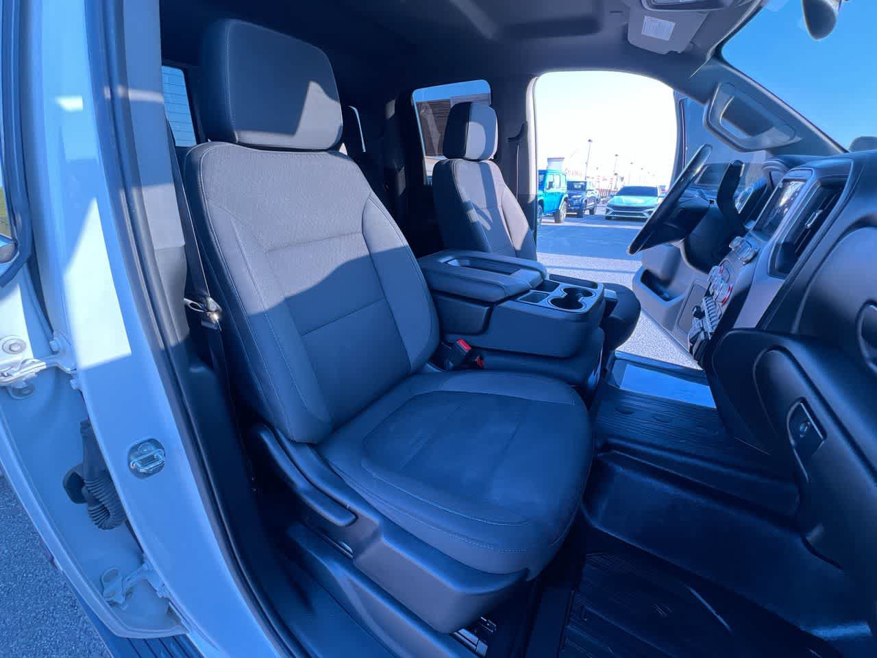 Used 2022 GMC Sierra 3500 SLE w/ SLE Convenience Package AWD/4WD image 35