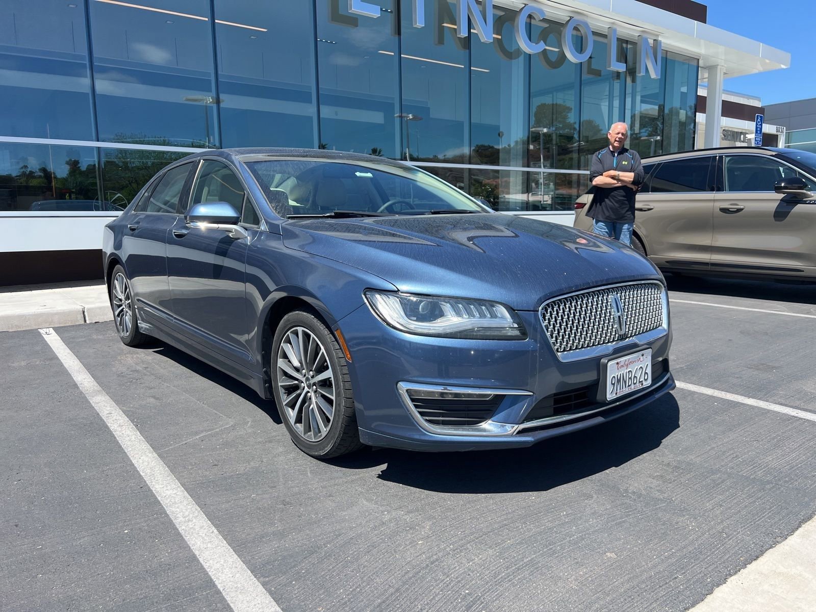 Used 2019 Lincoln MKZ Reserve image 12
