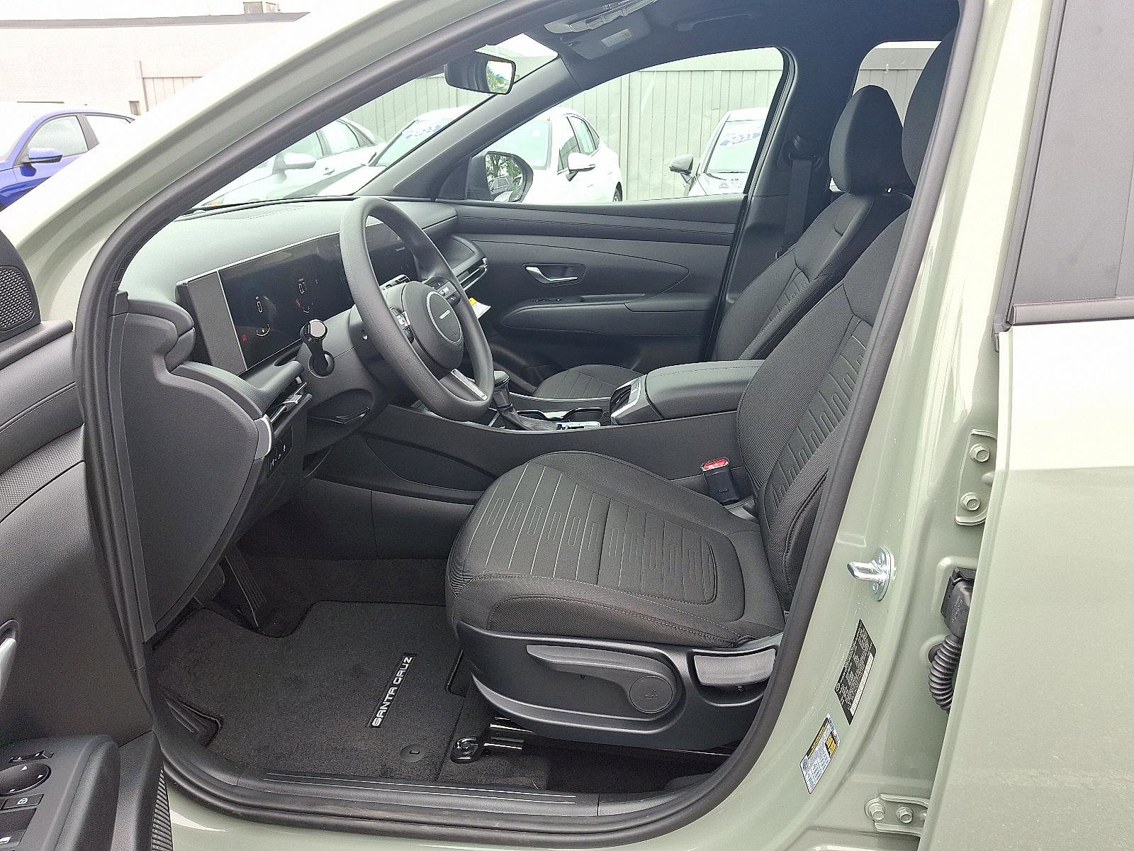 New 2026 Hyundai Santa Cruz SE image 9