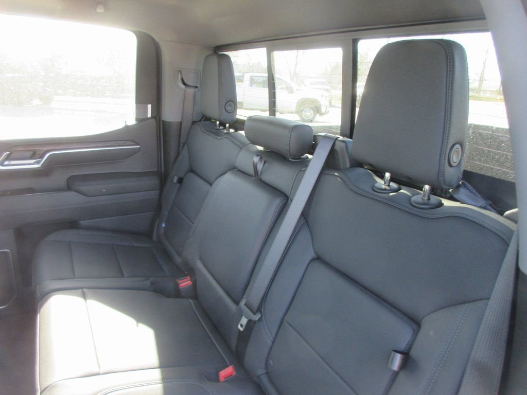 New 2026 GMC Sierra 1500 SLT w/ SLT Premium Plus Package AWD/4WD image 14