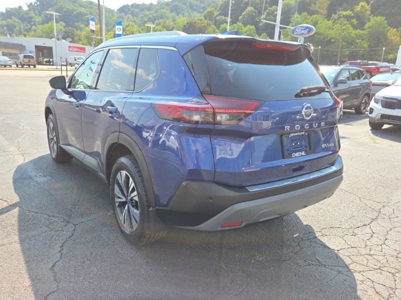 Used 2021 Nissan Rogue SV w/ Premium Package AWD/4WD image 5