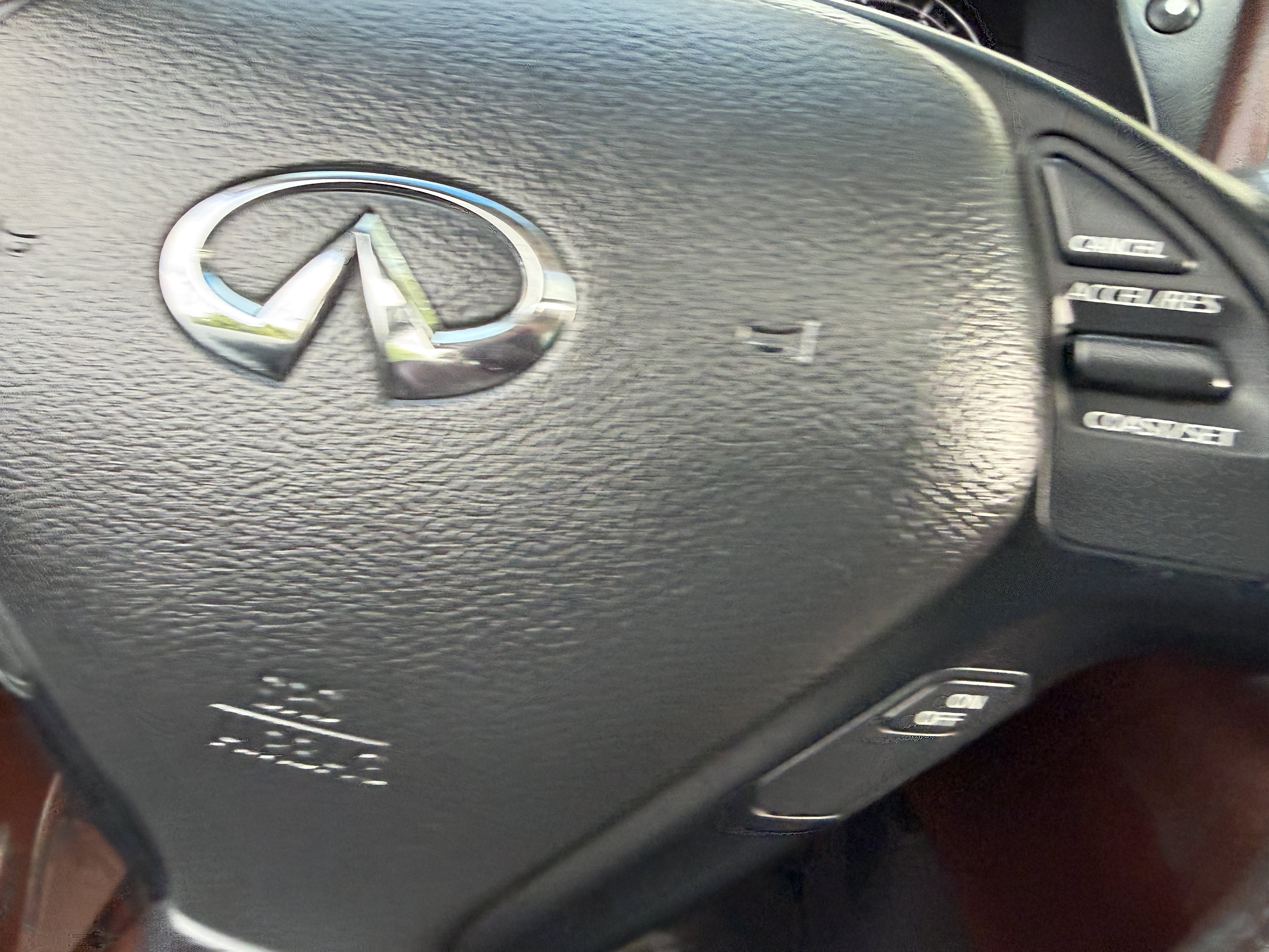 Used 2010 INFINITI EX35 Journey RWD image 30