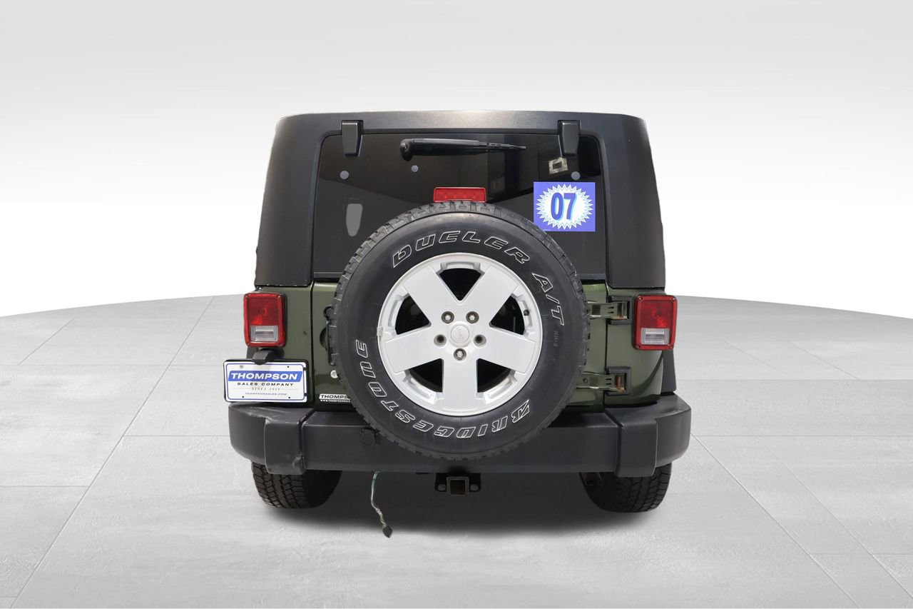 Used 2007 Jeep Wrangler Unlimited Sahara w/ Dual Top Group image 2