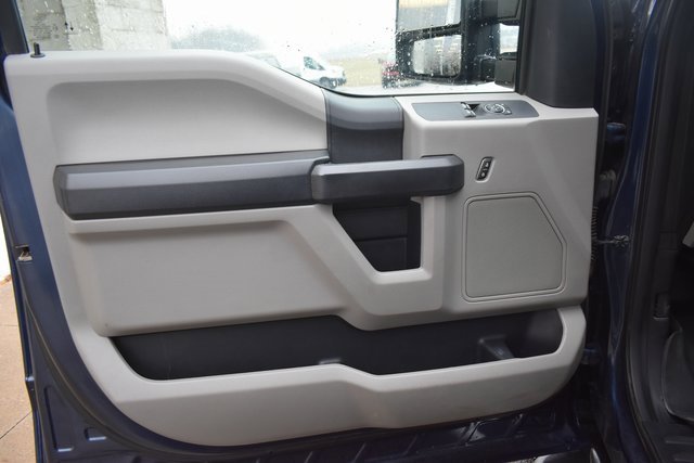 Used 2020 Ford F350 XL w/ Power Equipment Group image 14