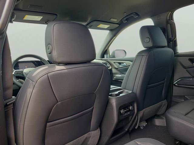 New 2026 Chevrolet Traverse LT image 11