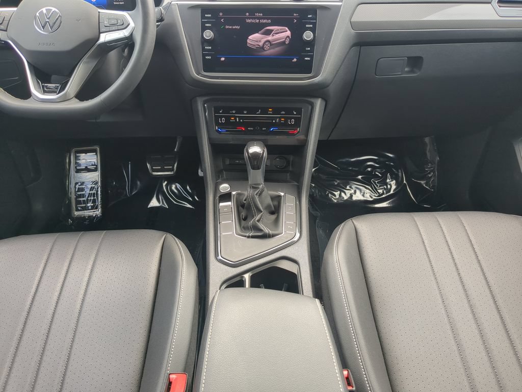 Certified 2023 Volkswagen Tiguan SE R-Line FWD image 14