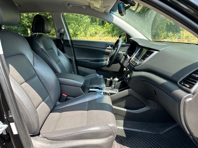Used 2017 Hyundai Tucson Limited w/ Cargo Package AWD/4WD image 21