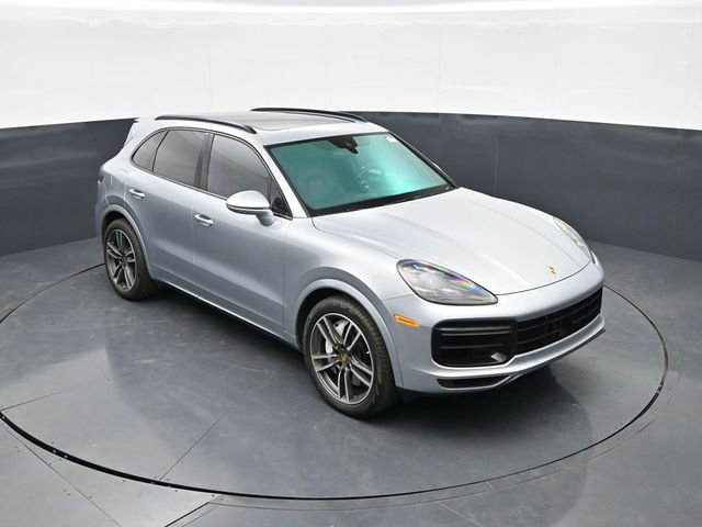 Used 2020 Porsche Cayenne Turbo AWD/4WD image 34