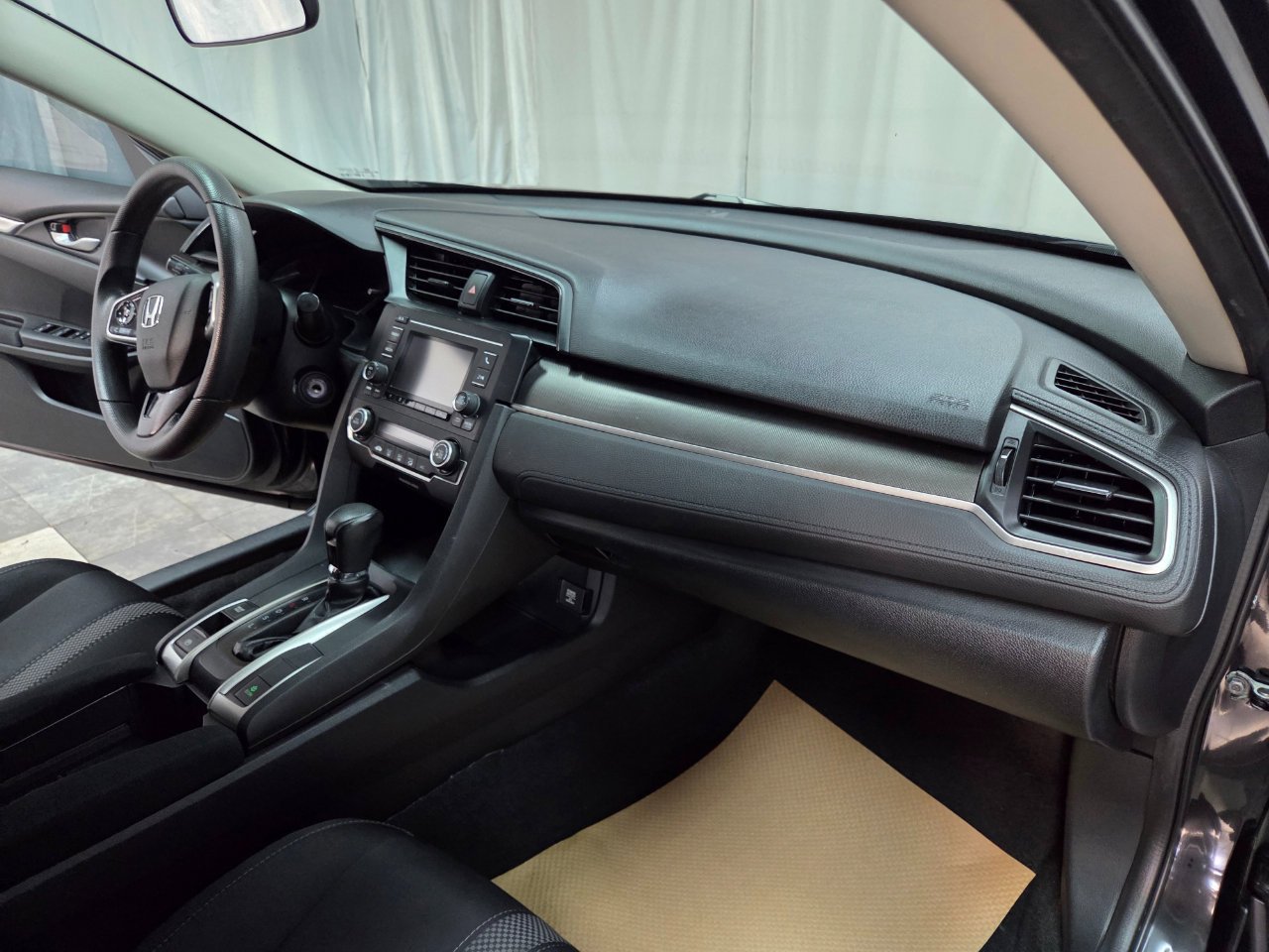 Used 2020 Honda Civic LX image 18