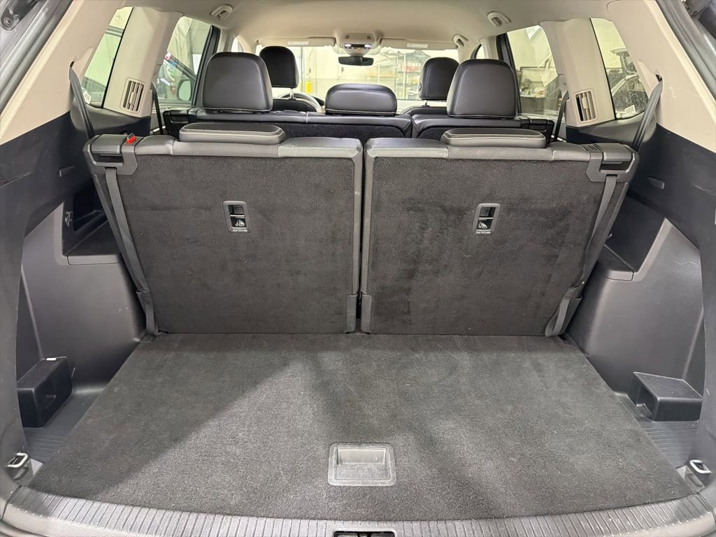 Used 2024 Volkswagen Atlas SE image 25