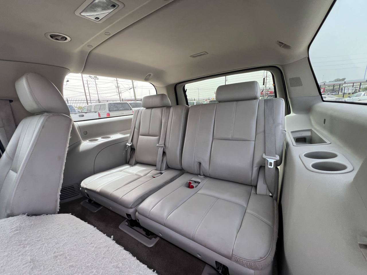Used 2013 GMC Yukon XL SLT RWD image 31