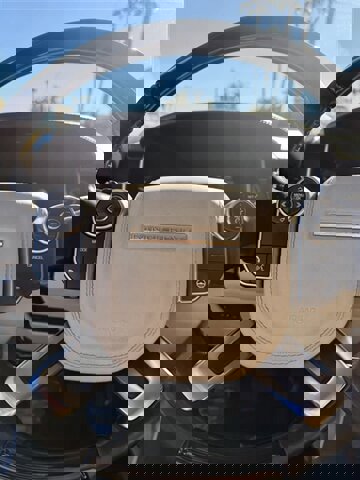 Used 2016 Land Rover Range Rover HSE image 20