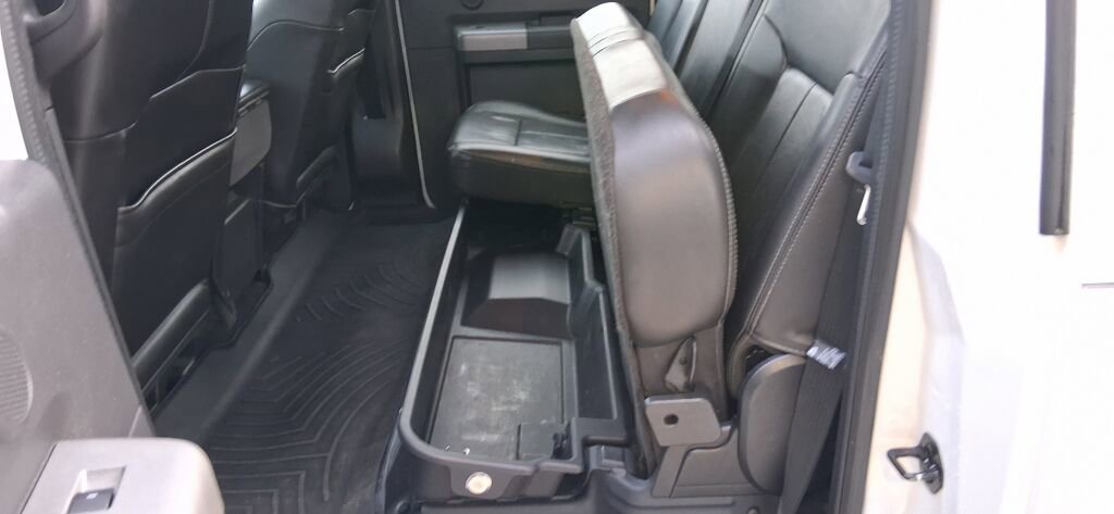Used 2012 Ford F350 Lariat w/ Chrome Pkg image 18