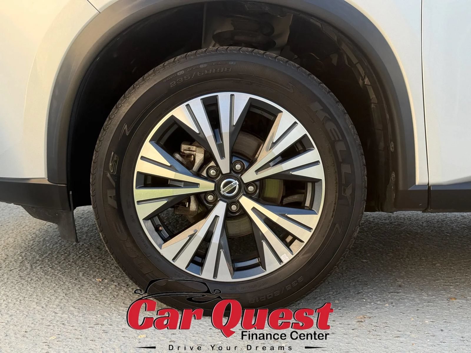 Used 2021 Nissan Rogue SV AWD/4WD image 24
