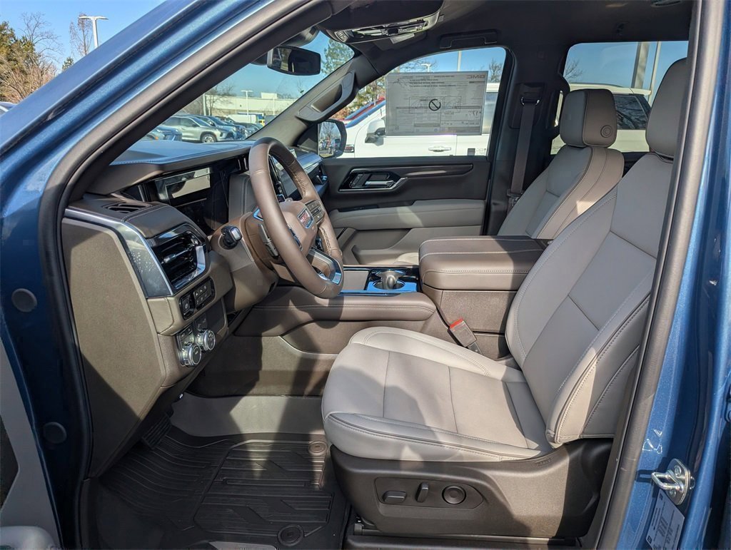 New 2026 GMC Yukon Elevation w/ LPO, Floor Liner Package image 10