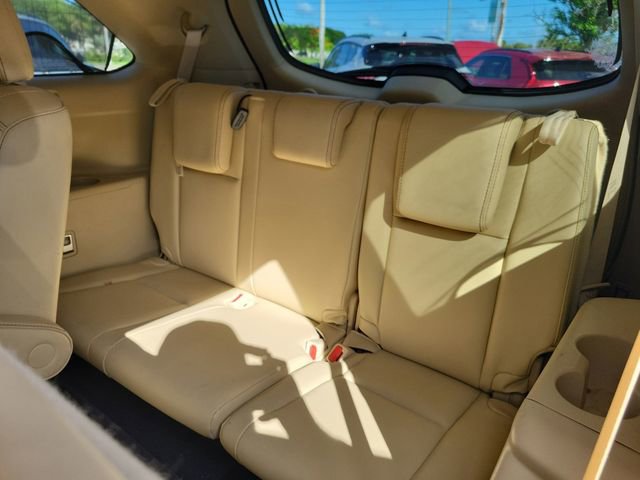 Used 2017 Toyota Highlander Limited FWD image 12