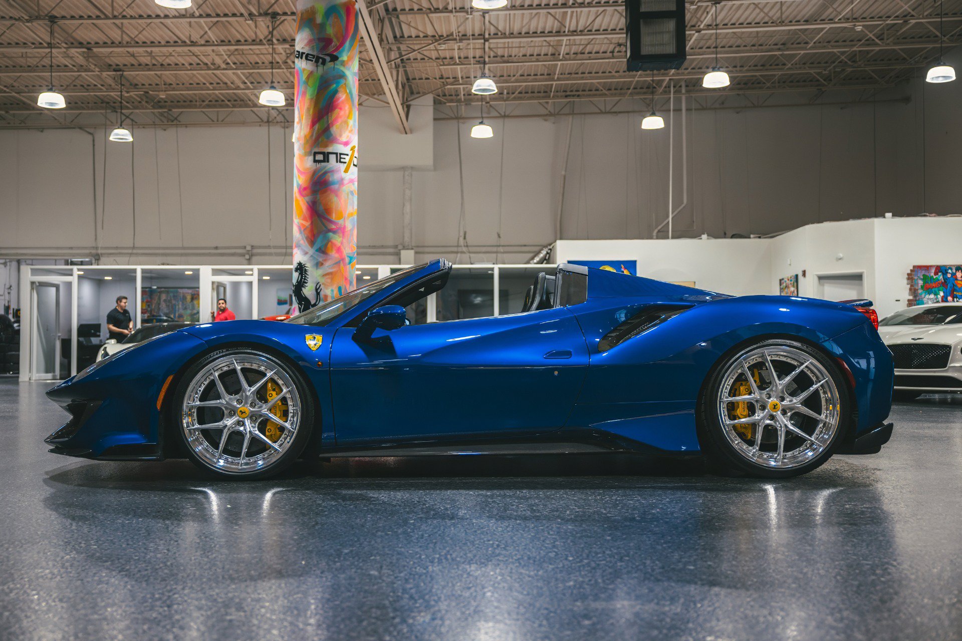 Used 2020 Ferrari 488 Pista Spider RWD image 5