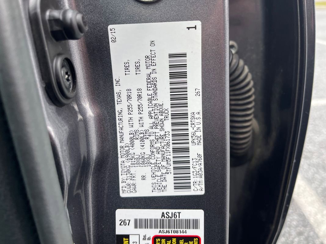 Used 2015 Toyota Tundra SR5 image 28