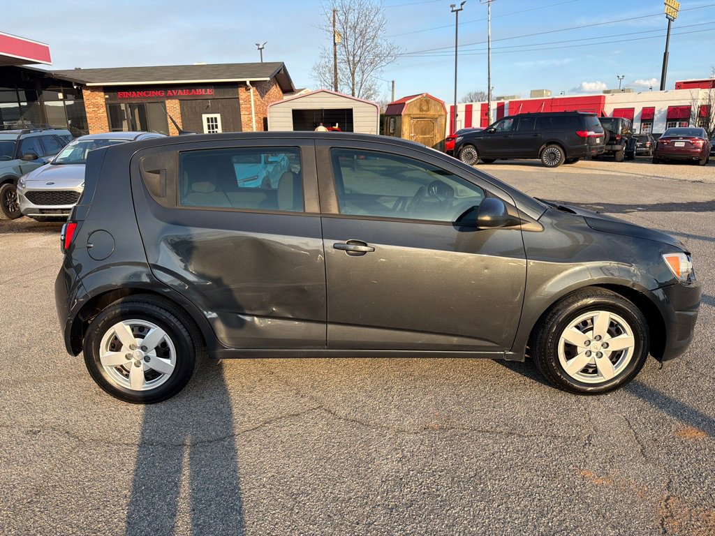 Used 2014 Chevrolet Sonic LS image 7