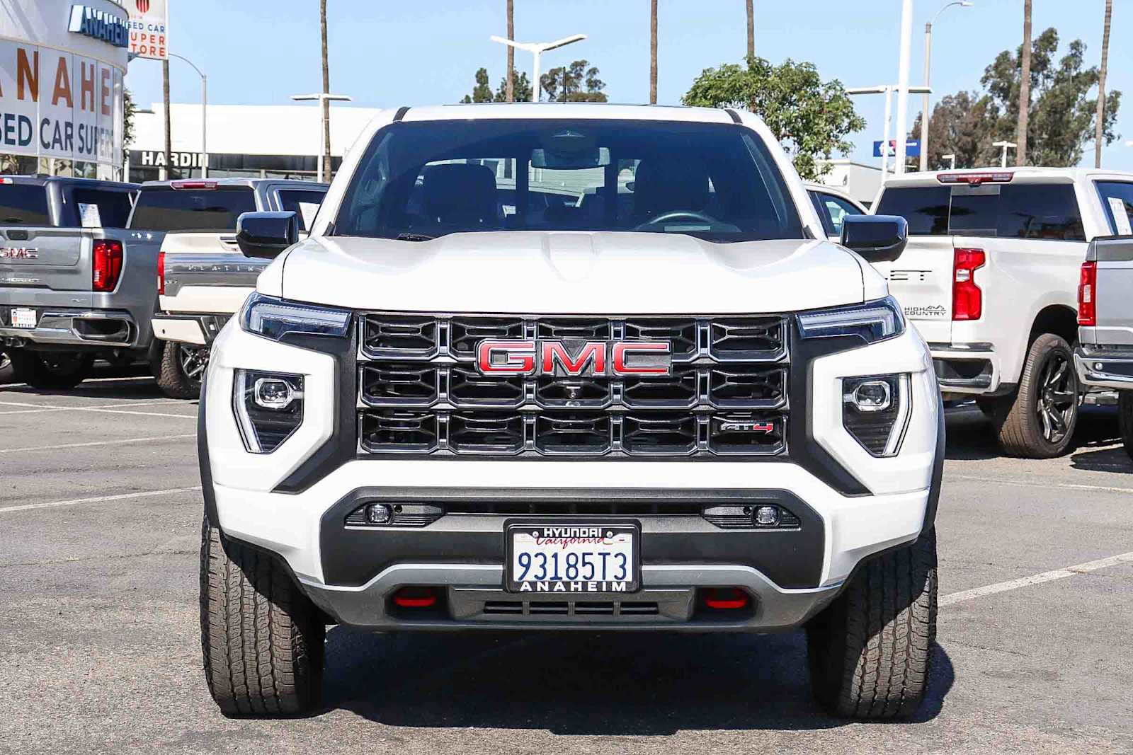 Used 2023 GMC Canyon AT4 w/ AT4 Premium Package image 2