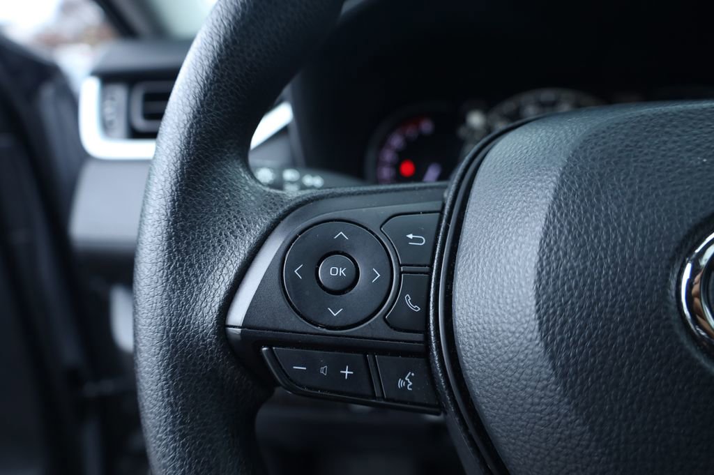 Used 2023 Toyota RAV4 XLE w/ Convenience Package image 31