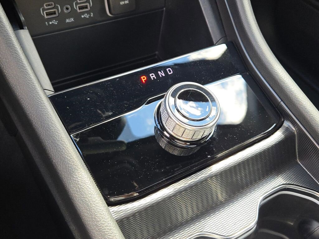 New 2025 Jeep Grand Cherokee L Laredo w/ Trailer Tow Package image 28