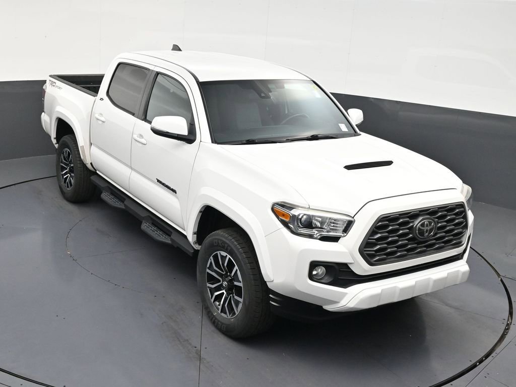 Used 2020 Toyota Tacoma TRD Sport w/ Technology Package RWD image 19