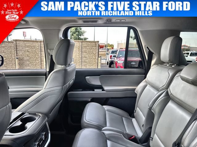 Used 2025 Ford Expedition Max Active AWD/4WD image 14