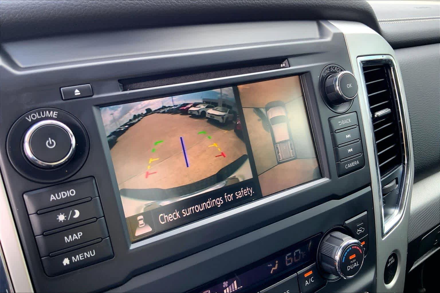 Used 2019 Nissan Titan PRO-4X w/ Pro-4x Convenience Package AWD/4WD image 27