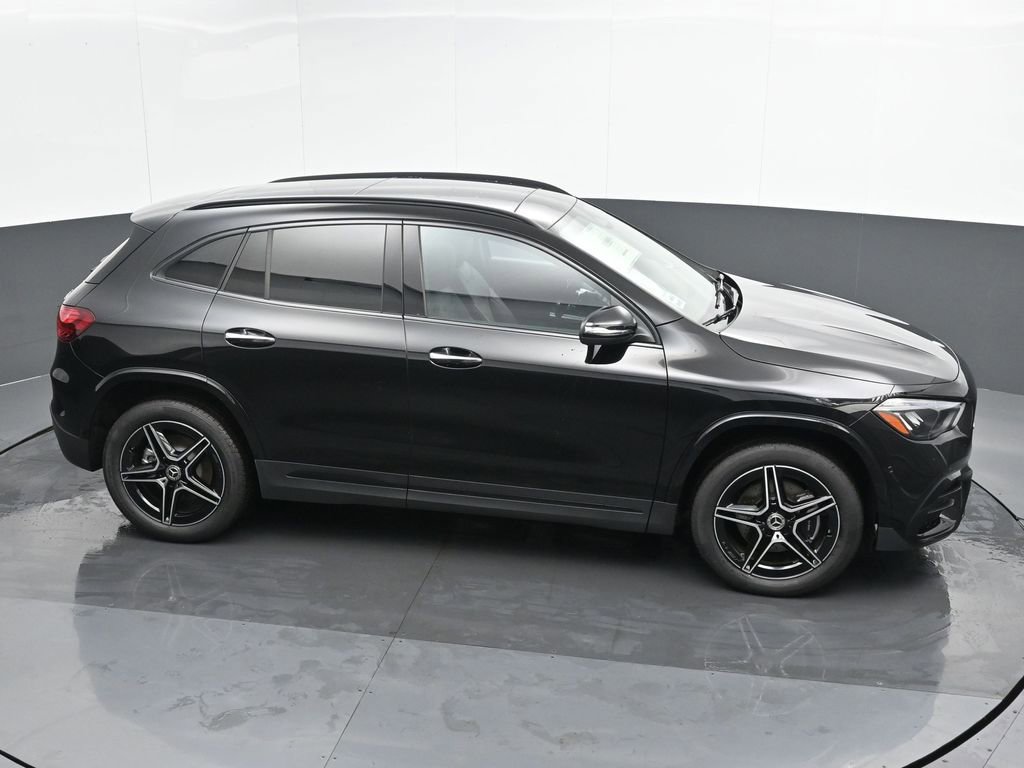 New 2025 Mercedes-Benz GLA 250 4MATIC image 34