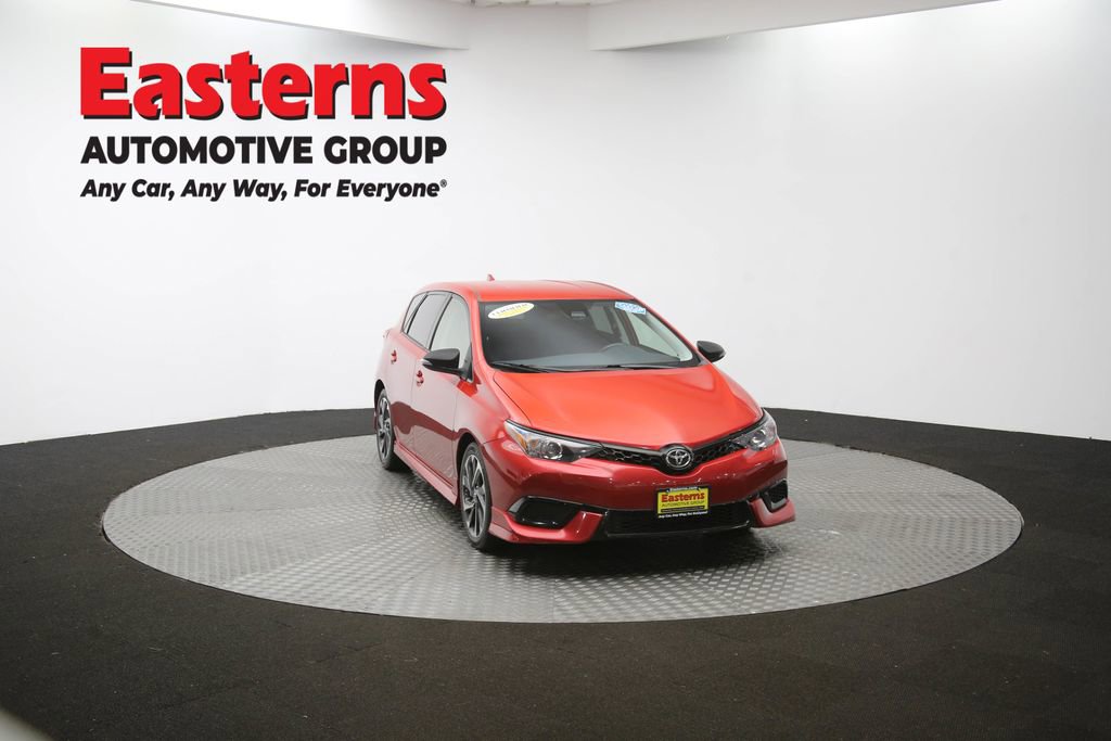 Used 2018 Toyota Corolla iM w/ Carpet Mat Package (TMS) image 48