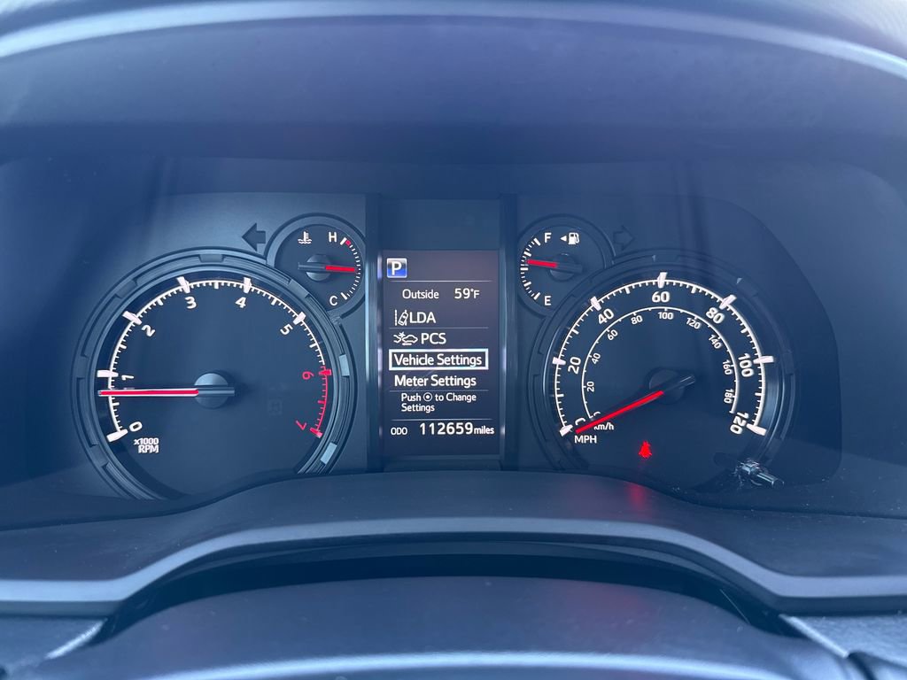 Used 2020 Toyota 4Runner SR5 Premium w/ Moonroof Package AWD/4WD image 26