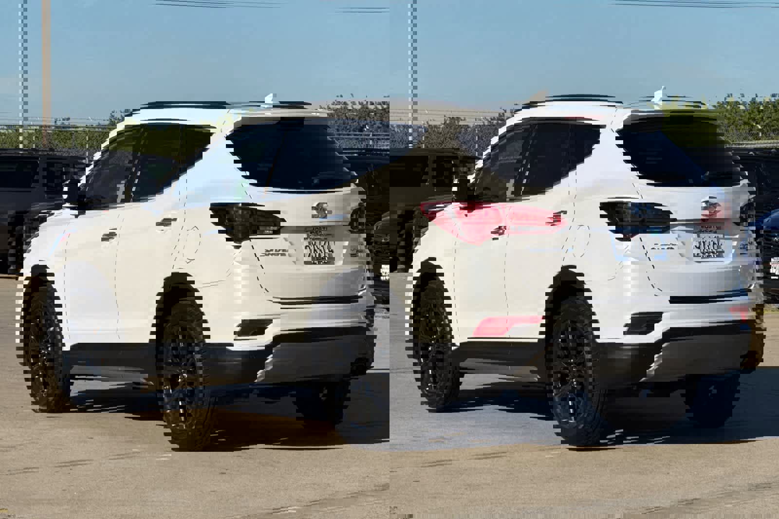 Used 2018 Hyundai Santa Fe Sport w/ Cargo Package image 5