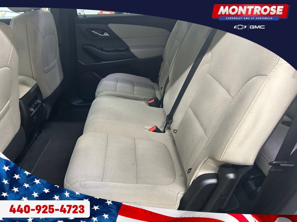 Used 2023 Chevrolet Traverse LS image 22