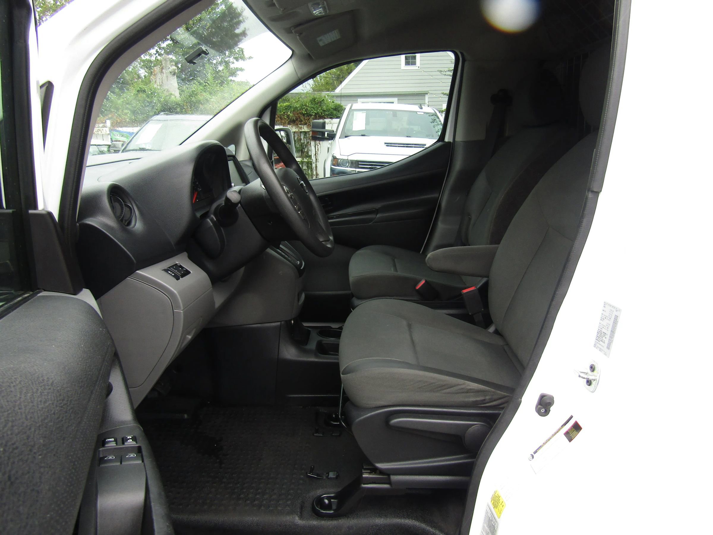 Used 2021 Nissan NV200 SV FWD image 15