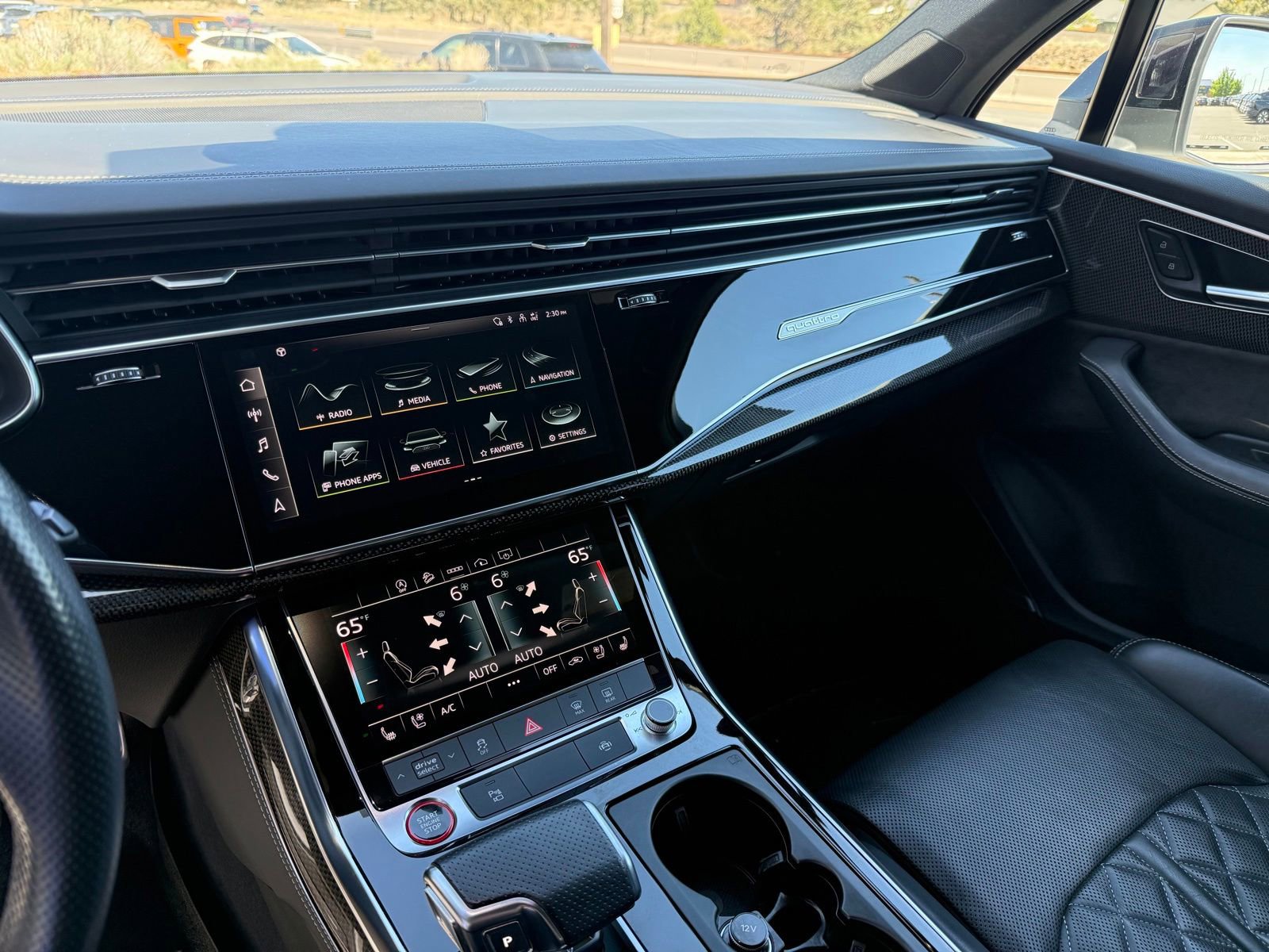 Used 2022 Audi SQ7 Premium Plus w/ SQ7 Executive Package AWD/4WD image 15